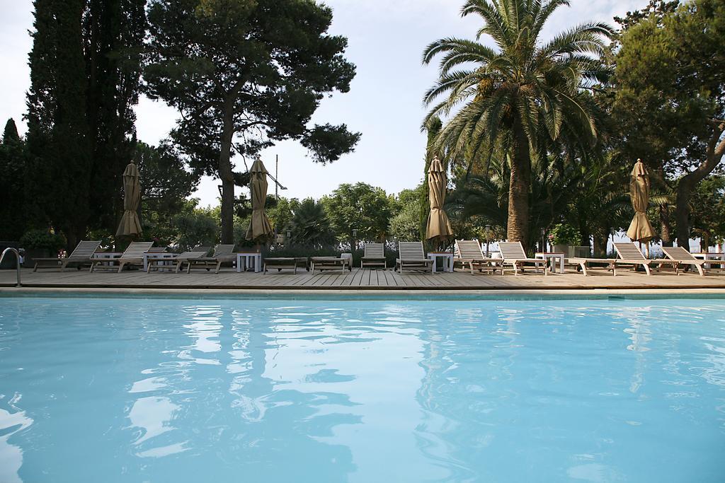 Hotel Trias Palamos Ngoại thất bức ảnh